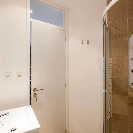 Breathe, Feel And Live Alfama Apartment Lisbon